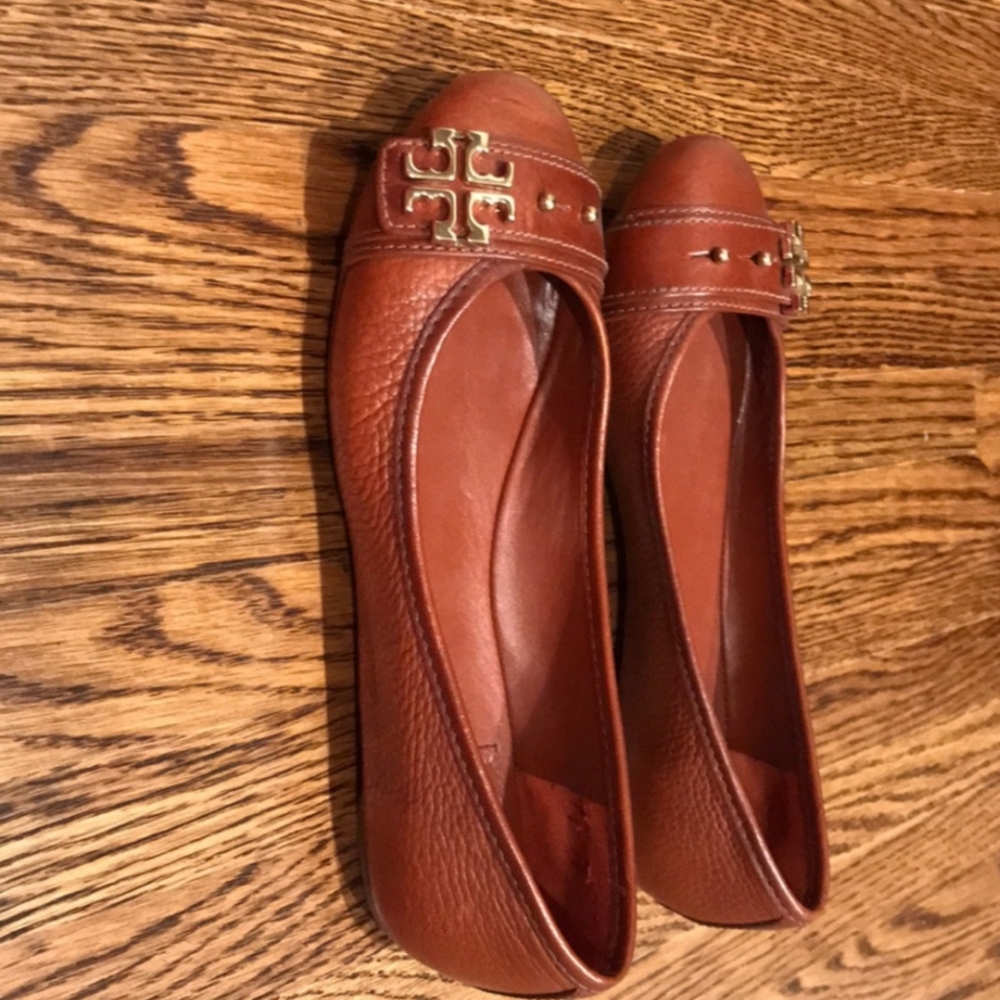 Tory Burch flats